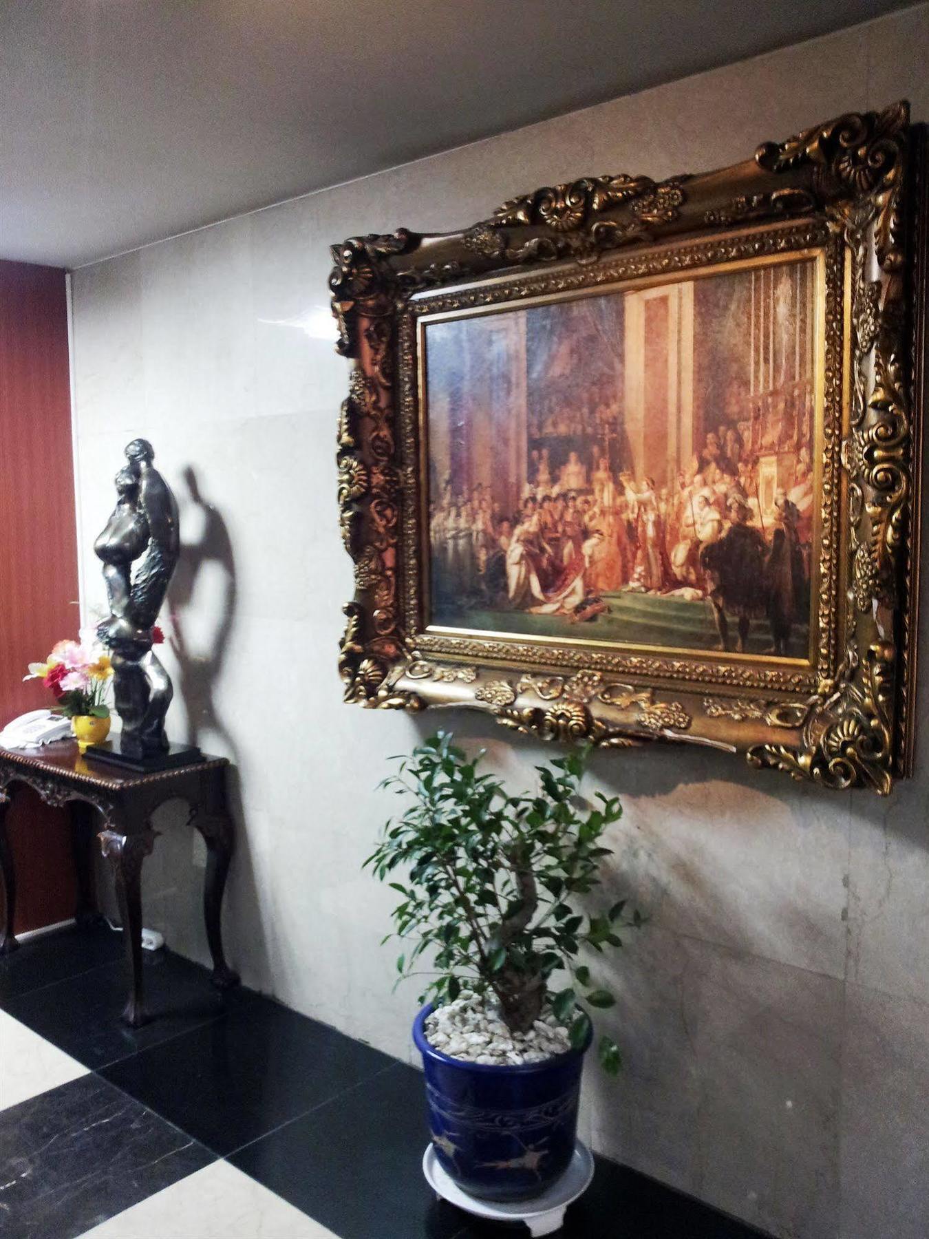 Bali Tourist Hotel Сеул Экстерьер фото